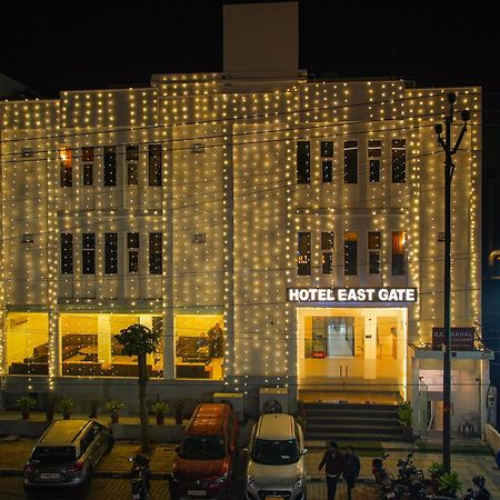 Dazzling East Gate Hotel Agra  Exterior foto