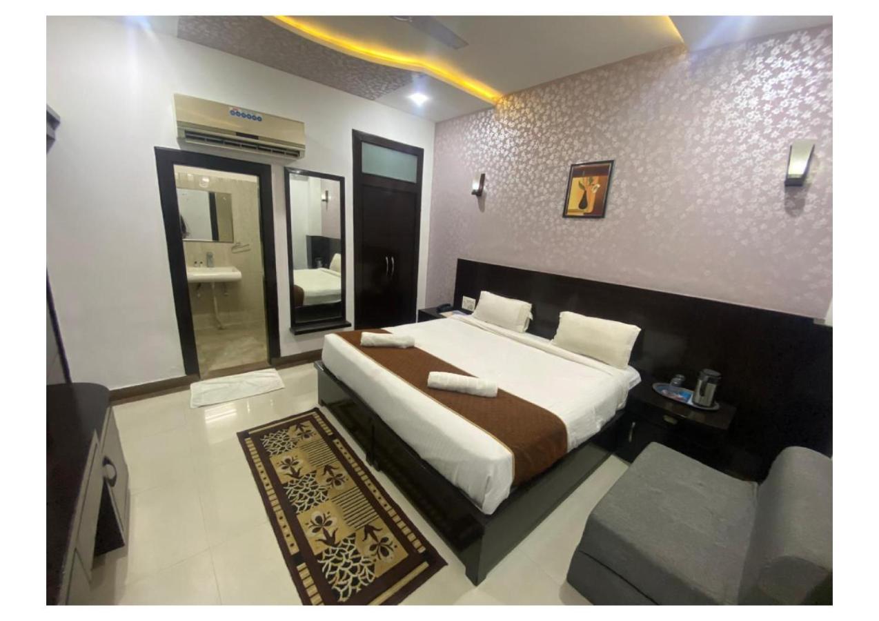 Dazzling East Gate Hotel Agra  Exterior foto