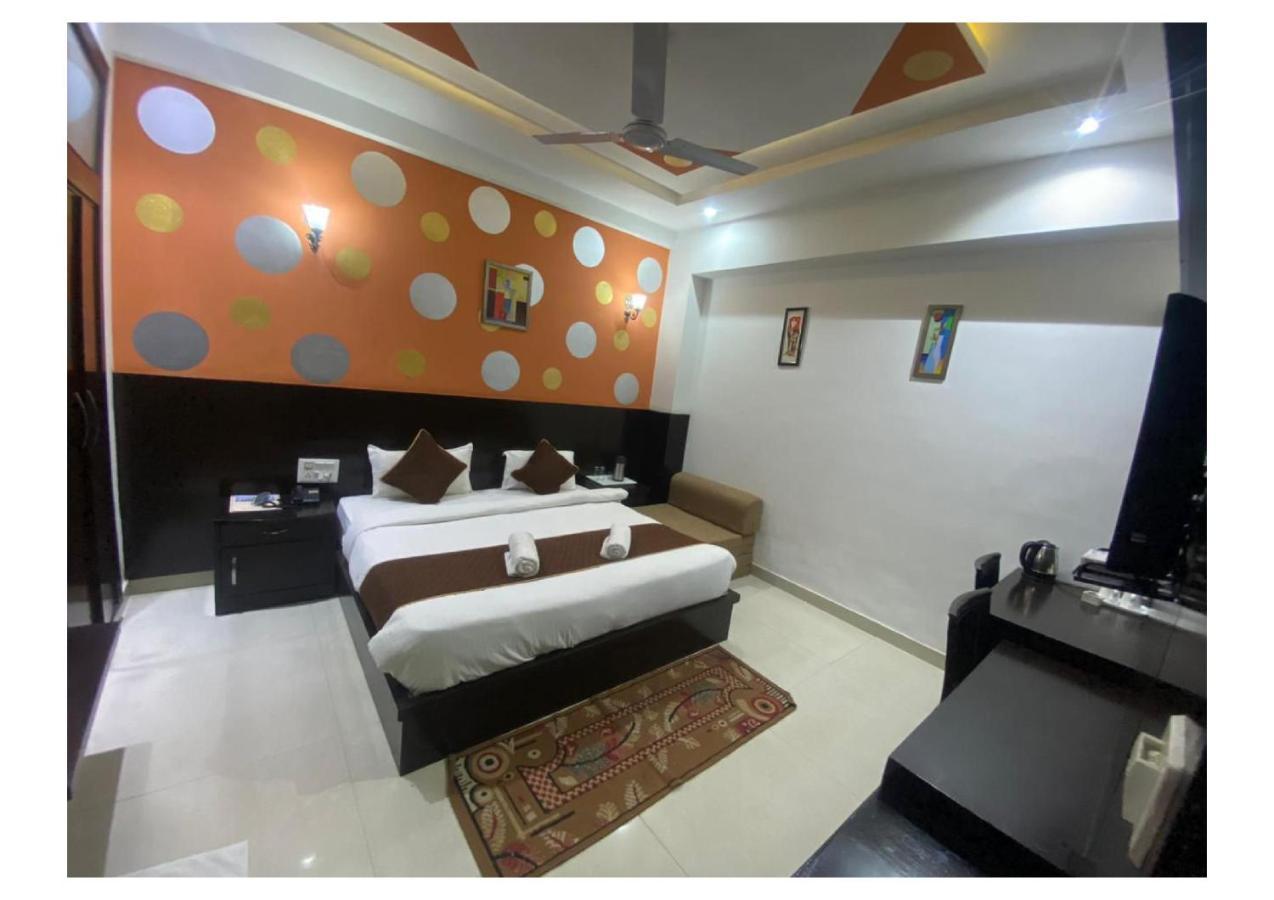 Dazzling East Gate Hotel Agra  Exterior foto