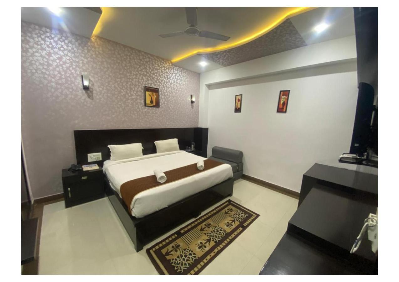 Dazzling East Gate Hotel Agra  Exterior foto