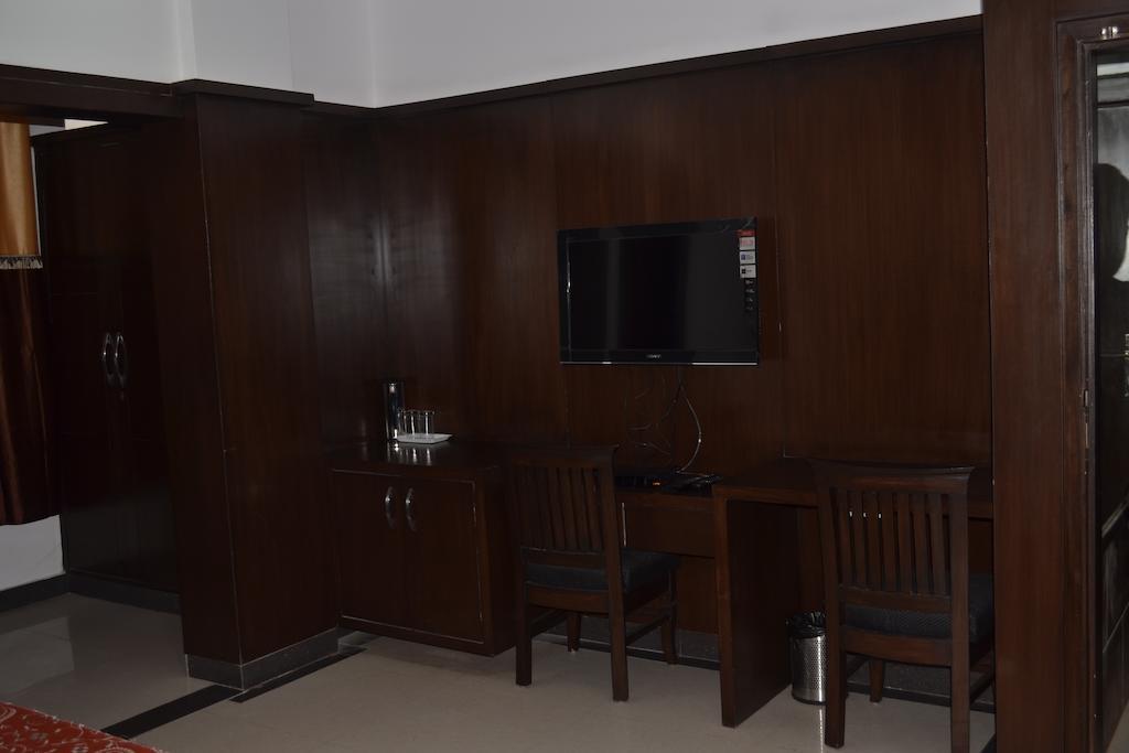 Dazzling East Gate Hotel Agra  Exterior foto