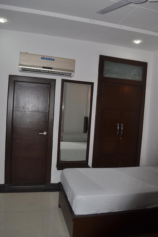 Dazzling East Gate Hotel Agra  Exterior foto