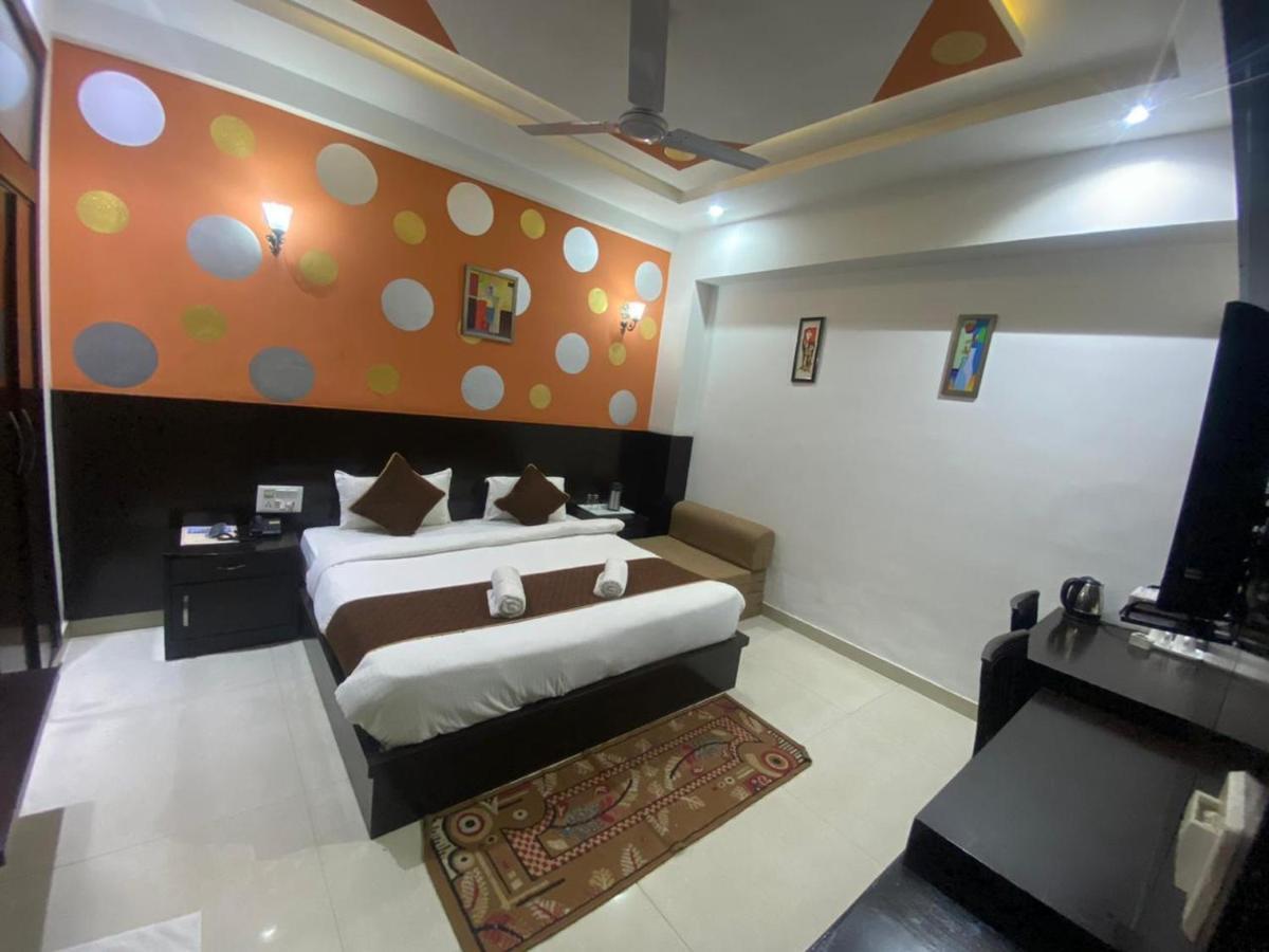 Dazzling East Gate Hotel Agra  Exterior foto