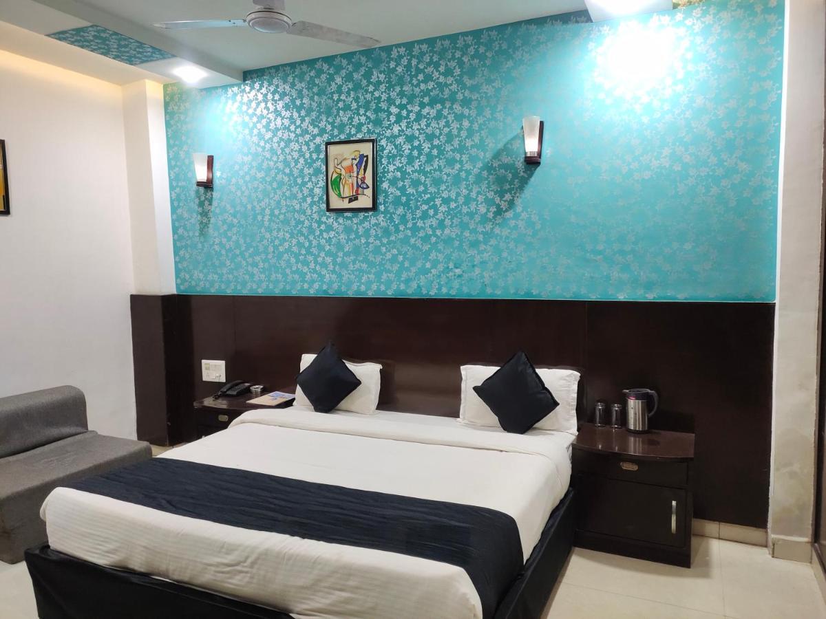 Dazzling East Gate Hotel Agra  Exterior foto