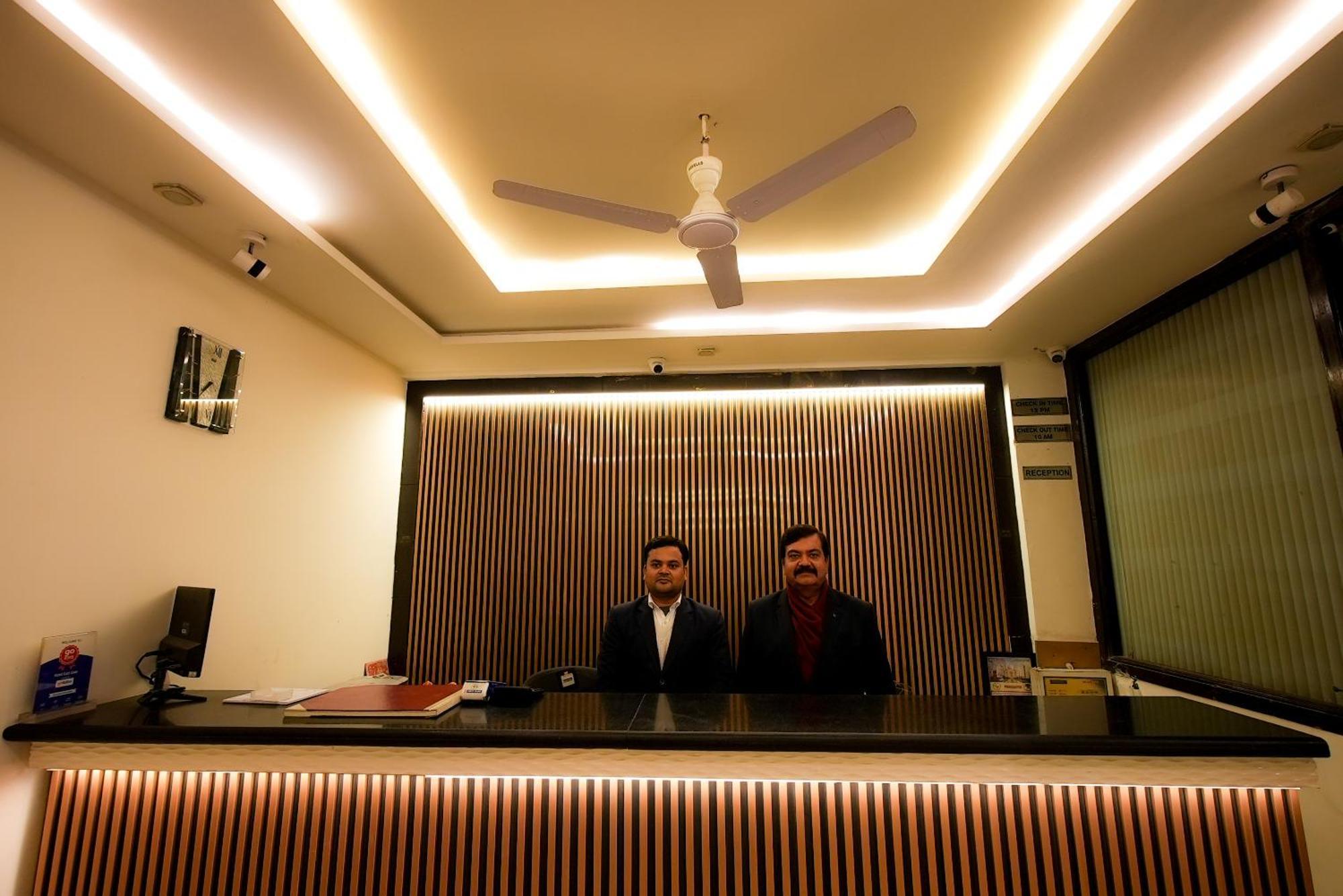 Dazzling East Gate Hotel Agra  Exterior foto