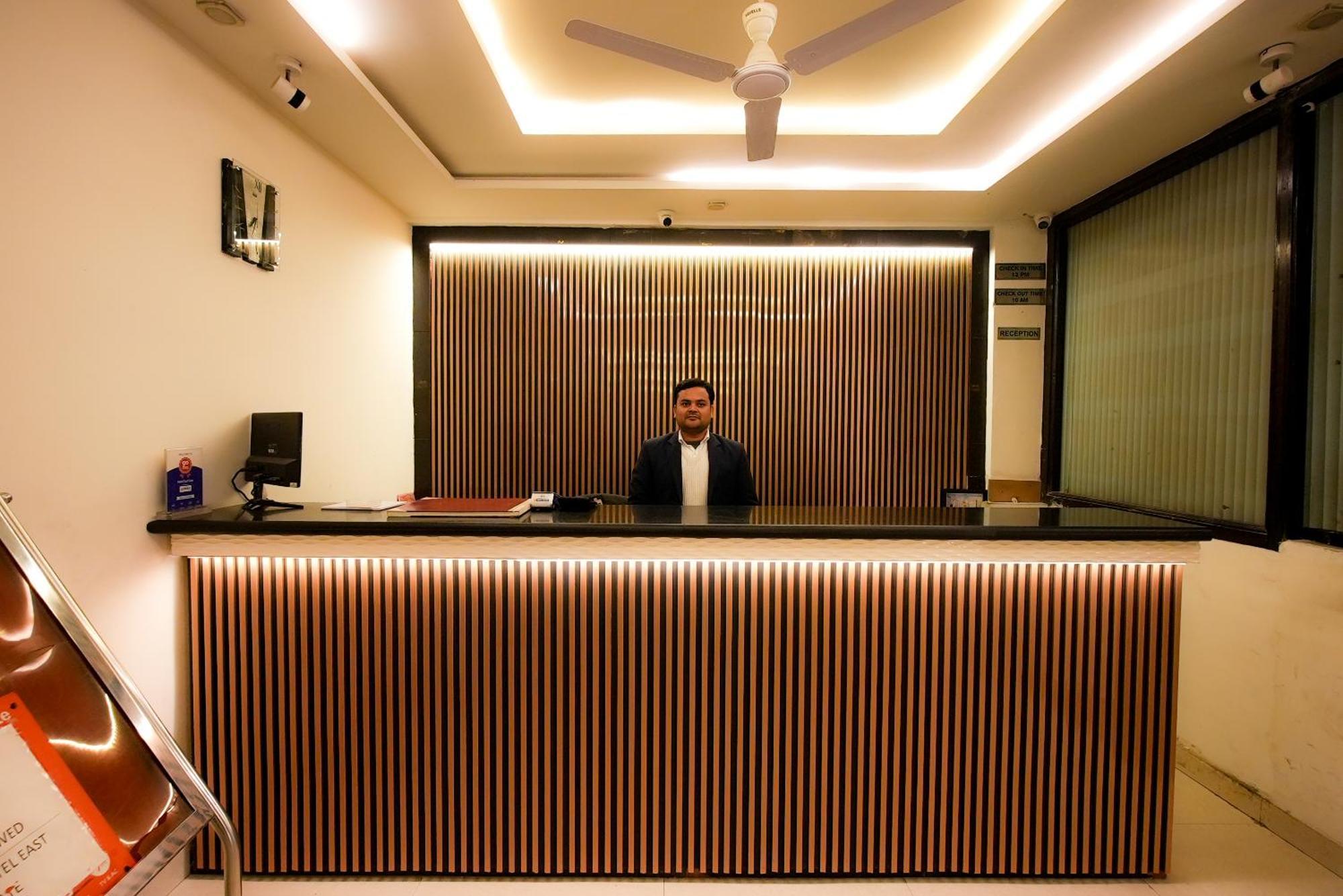 Dazzling East Gate Hotel Agra  Exterior foto