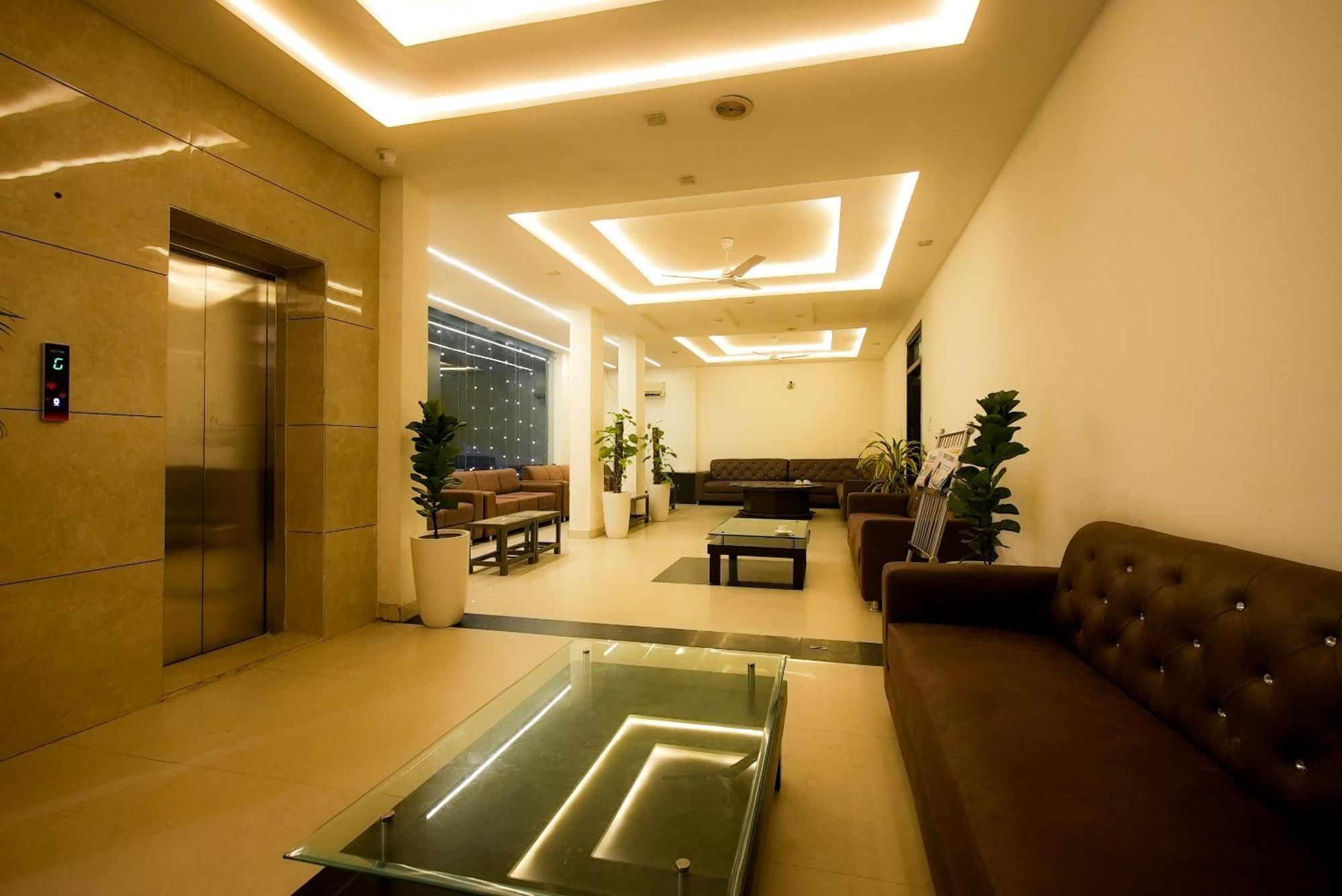Dazzling East Gate Hotel Agra  Exterior foto