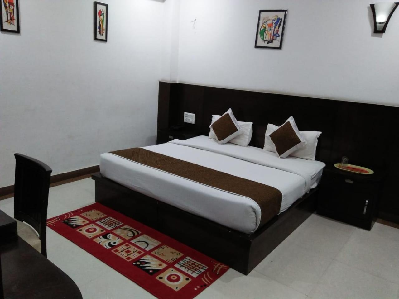 Dazzling East Gate Hotel Agra  Exterior foto