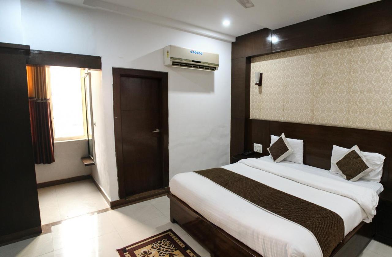 Dazzling East Gate Hotel Agra  Exterior foto